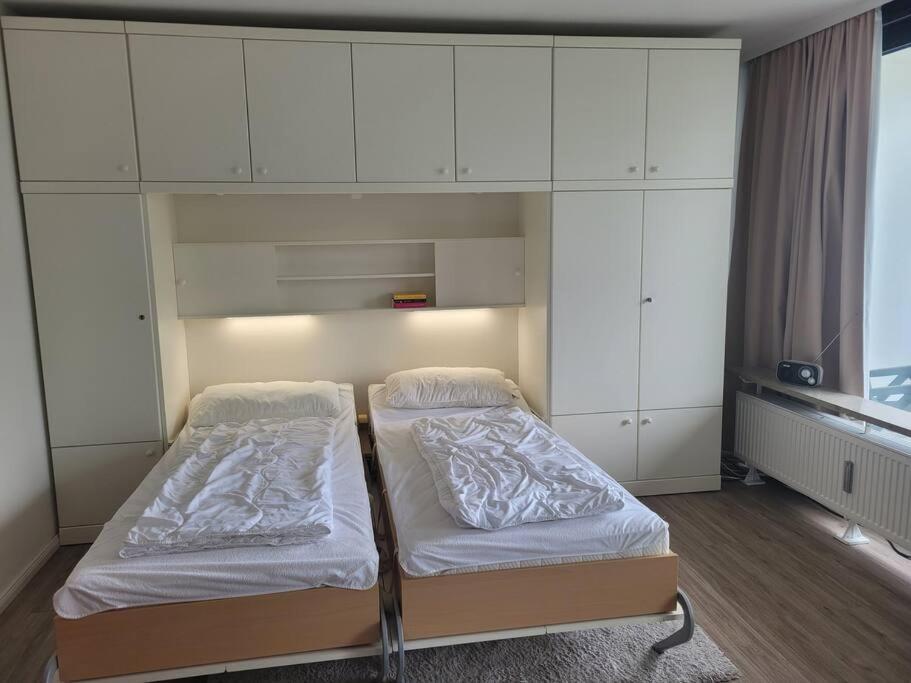 Scharbeutz, 1 Raum Fewo Mit Sonnigem Balkon, Ruhig Und Zentral Exterior foto