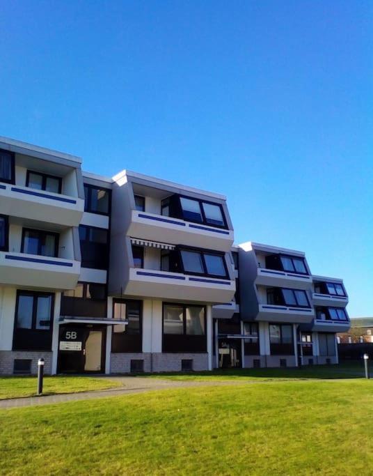 Scharbeutz, 1 Raum Fewo Mit Sonnigem Balkon, Ruhig Und Zentral Exterior foto