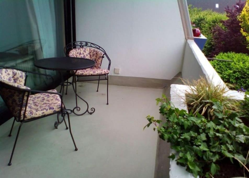 Scharbeutz, 1 Raum Fewo Mit Sonnigem Balkon, Ruhig Und Zentral Exterior foto